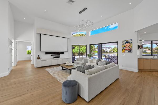 Interior, Living room, Pendant Lights, Projection Screen, Recessed Lighting, Wood Texture Flooring