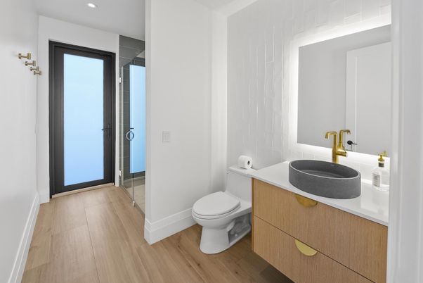 Bathroom, Interior, Recessed Lighting, Wood Texture Flooring
