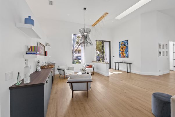 Interior, Living room, Pendant Lights, Recessed Lighting, Wood Texture Flooring