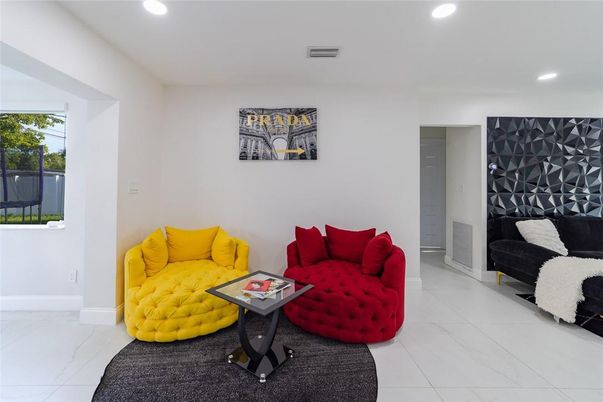 Interior, Living room, Marble, Recessed Lighting