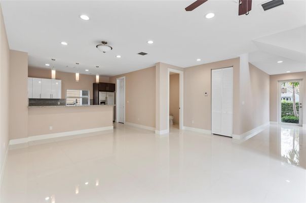 Empty room, Interior, Kitchen, Pendant Lights, Recessed Lighting, Stainless Steel Appliances