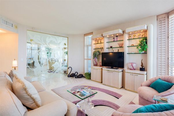 Interior, Living room