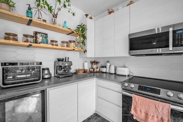 Interior, Kitchen, Stainless Steel Appliances
