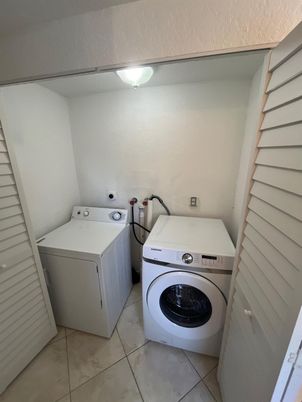 Interior, Utility Closets, Washer