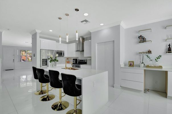 Interior, Kitchen, Pendant Lights, Recessed Lighting, Stainless Steel Appliances