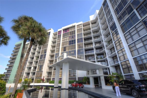 Exterior, Facade, Condo Building