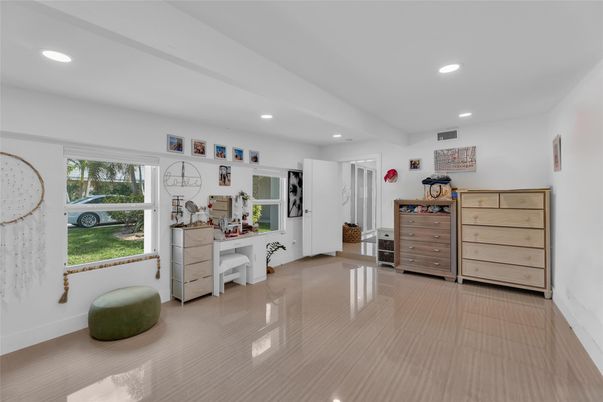 Interior, Recessed Lighting