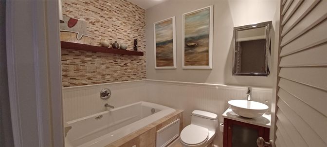 Bathroom, Interior