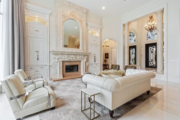Chandelier, Fireplace, Interior, Living room, Recessed Lighting