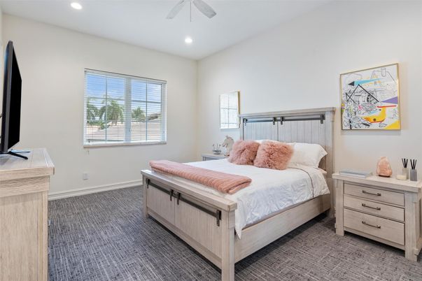 Bedroom, Interior, Recessed Lighting