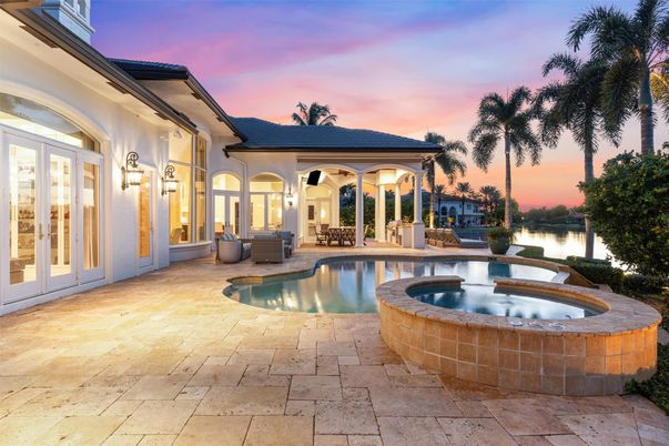 Exterior, Pool, Water