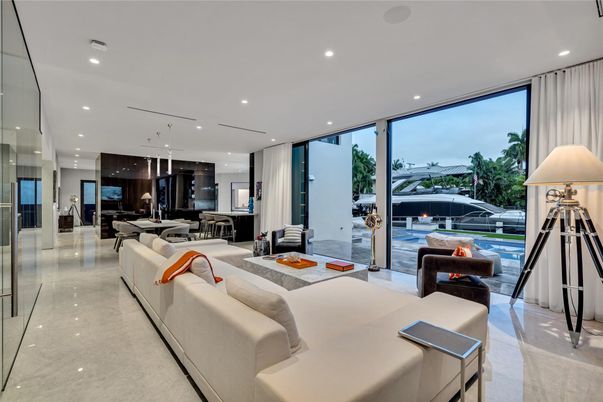 Interior, Kitchen, Living room, Pendant Lights, Recessed Lighting