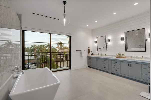 Bathroom, Dual Sink Vanities, Free Standing Baths, Interior, Pendant Lights, Recessed Lighting