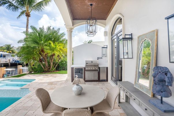 Exterior, Pendant Lights, Pool