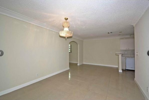 Chandelier, Empty room, Interior