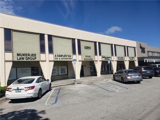 Exterior, Facade, None