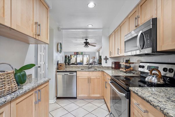 Interior, Kitchen, Recessed Lighting