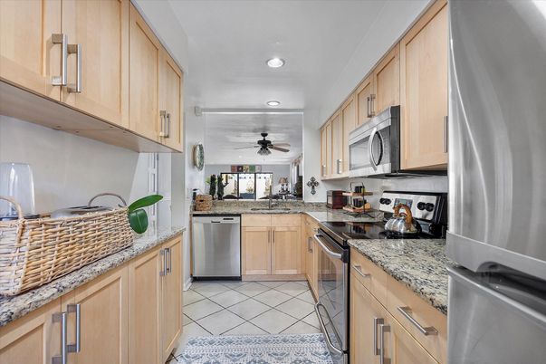Interior, Kitchen, Recessed Lighting