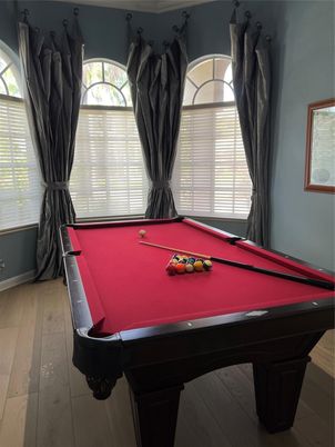 Billiard Table, Game Room, Interior, Wood Texture Flooring