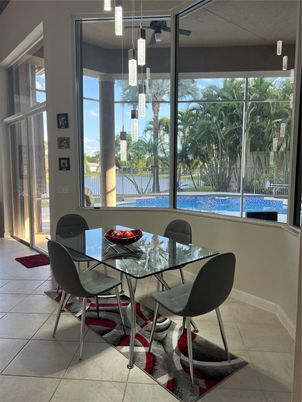 Dining room, Interior, Pendant Lights