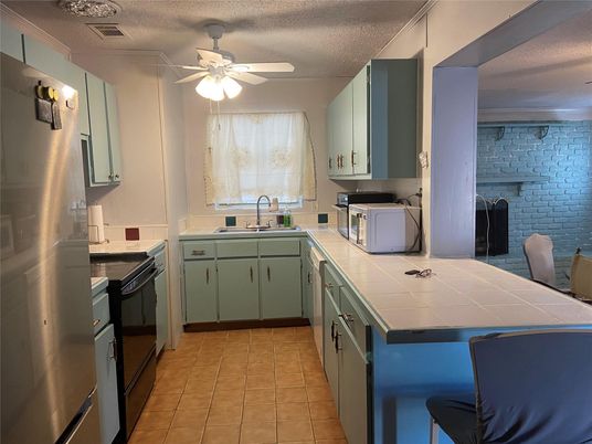Interior, Kitchen, Tile Countertops