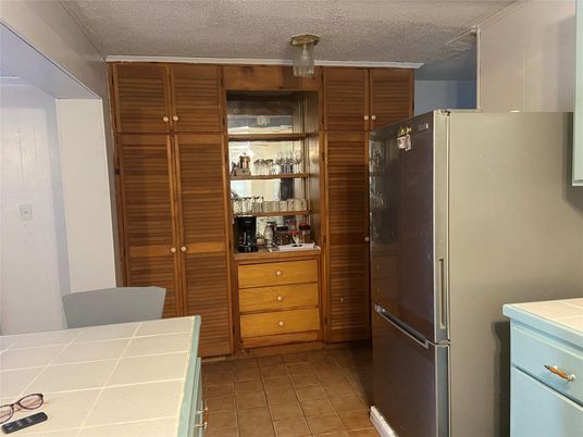 Interior, Kitchen, Tile Countertops