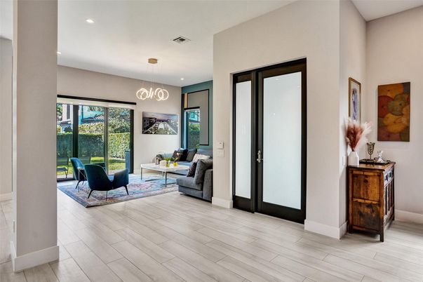 Interior, Living room, Pendant Lights, Recessed Lighting, Wood Texture Flooring