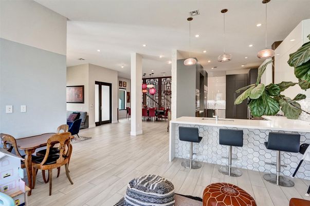 Interior, Pendant Lights, Recessed Lighting, Wood Texture Flooring