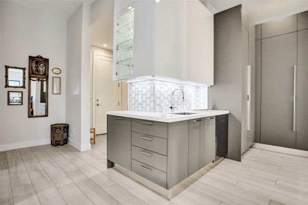 Interior, Kitchen, Recessed Lighting, Wood Texture Flooring