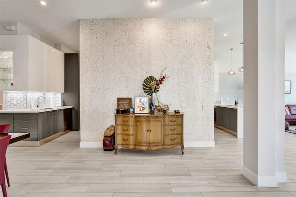 Interior, Pendant Lights, Recessed Lighting, Wood Texture Flooring