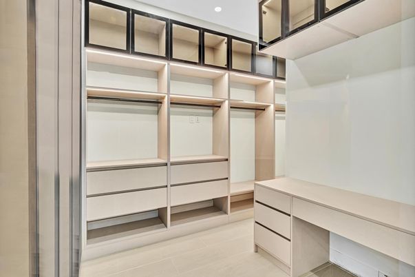 Interior, Recessed Lighting, Walk-in Closets