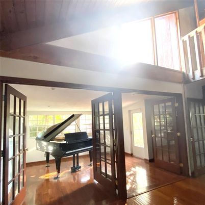 Interior, Piano, Recessed Lighting, Wooden Beams, Wood Texture Flooring