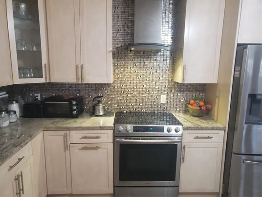 Interior, Kitchen, Stainless Steel Appliances