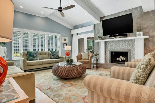 Fireplace, Interior, Living room, Recessed Lighting