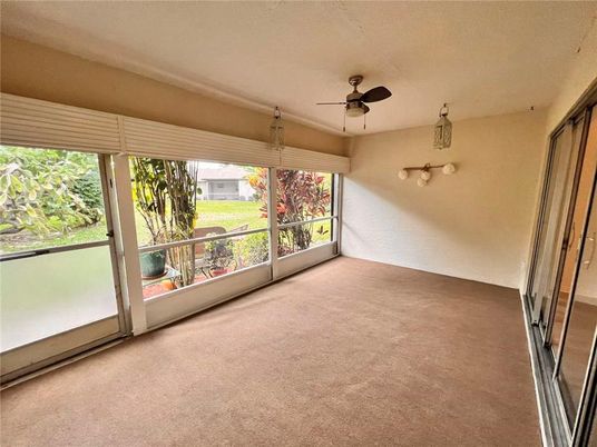 Empty room, Interior, Sun Room