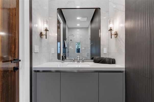 Bathroom, Interior, Marble Walls, Recessed Lighting