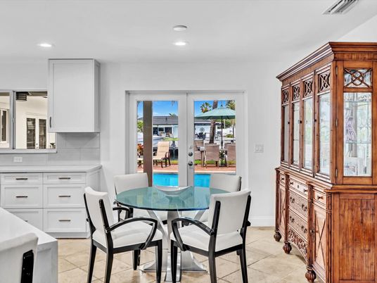 Dining room, Interior, Kitchen, Recessed Lighting