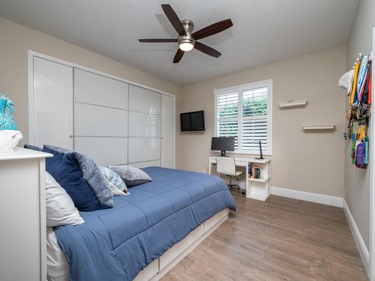 Bedroom, Home Office, Interior, Wood Texture Flooring