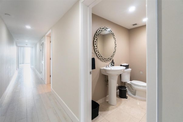 Bathroom, Interior, Recessed Lighting, Wood Texture Flooring
