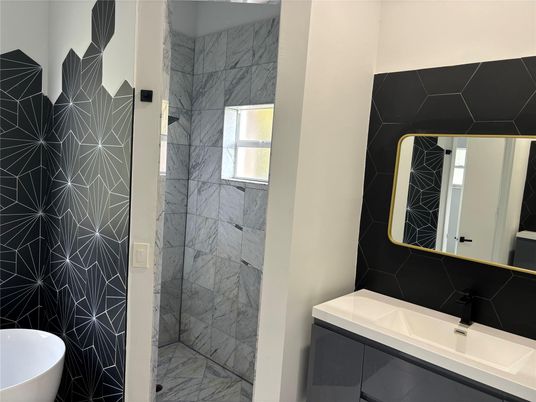Bathroom, Interior, Marble, Marble Walls