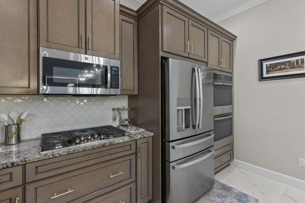 Interior, Kitchen, Marble, Stainless Steel Appliances