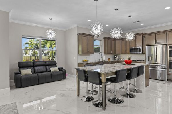 Chandelier, Interior, Kitchen, Marble, Pendant Lights, Recessed Lighting, Stainless Steel Appliances