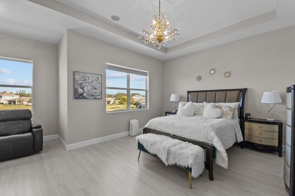 Bedroom, Interior, Pendant Lights, Wood Texture Flooring