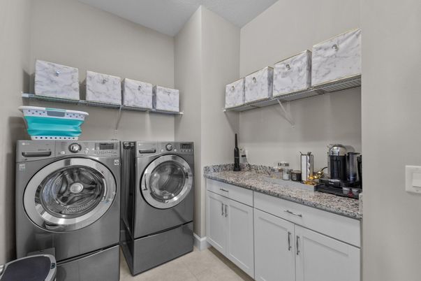 Interior, Washer