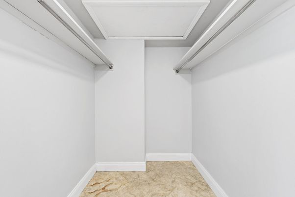Interior, Walk-in Closets