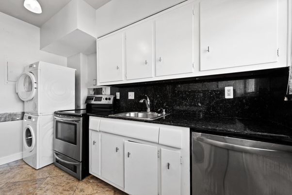 Interior, Kitchen, Washer