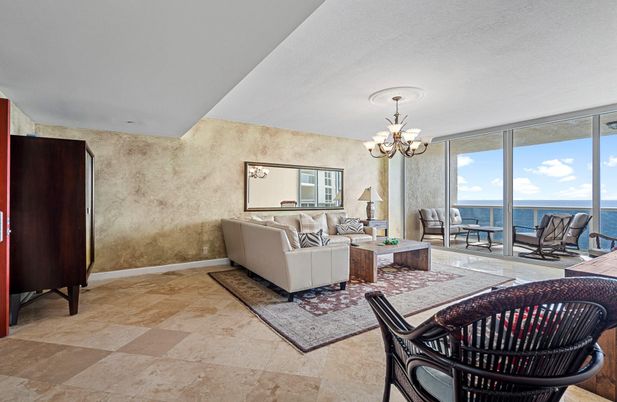 Chandelier, Interior, Living room, Water