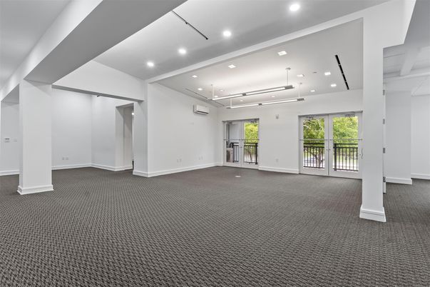 Empty room, Interior, Pendant Lights, Recessed Lighting