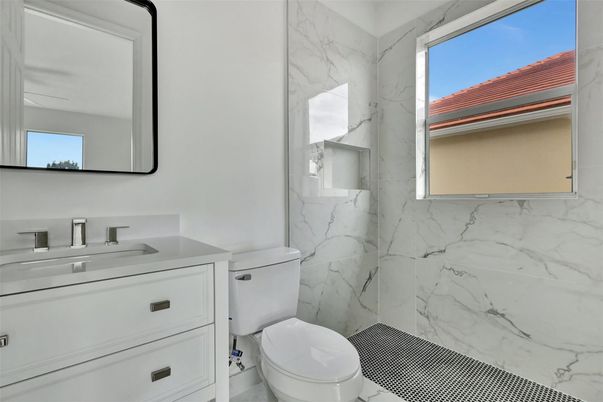 Bathroom, Interior, Marble Walls