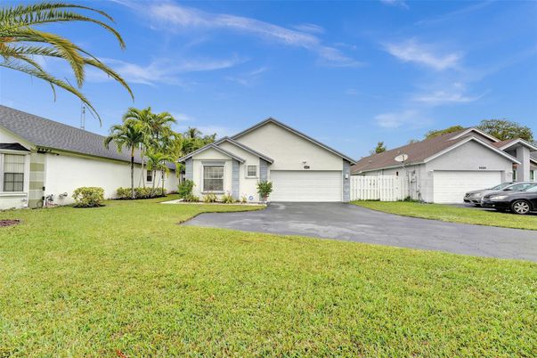 Attached, Backyard, Exterior, Facade, Ranch